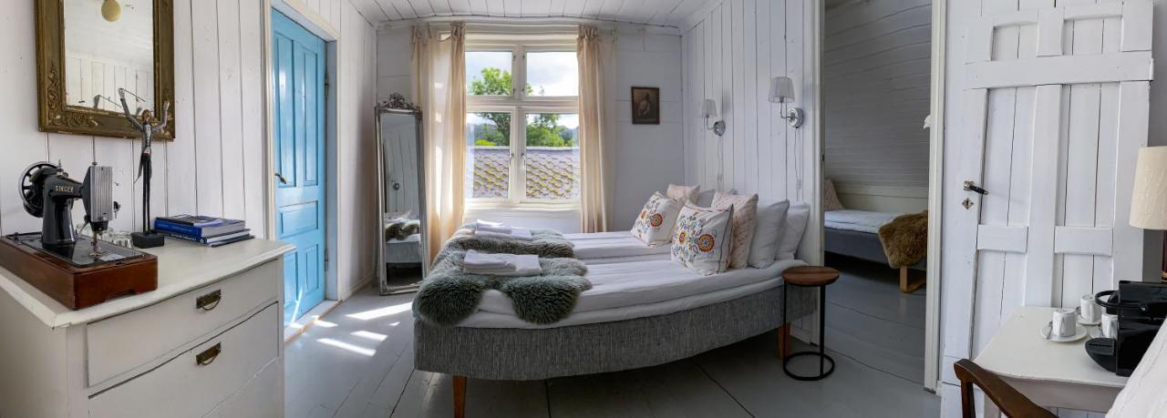 Отель Haaheim Gaard Uggdal Экстерьер фото